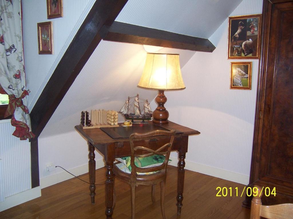 Aux Marguerites Sainte-Genevieve-les-Gasny Quarto foto