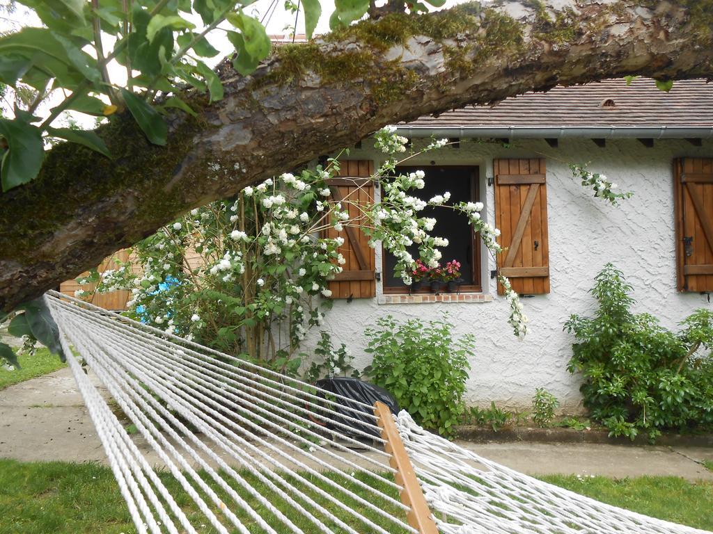 Aux Marguerites Sainte-Genevieve-les-Gasny Quarto foto