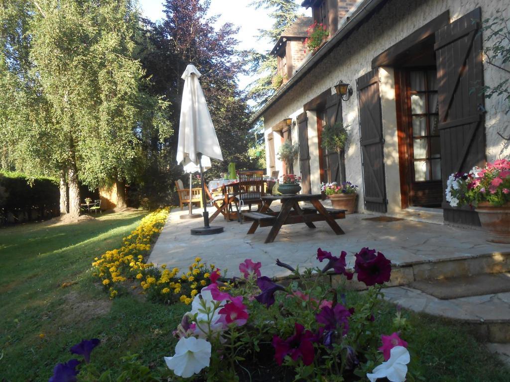 Aux Marguerites Sainte-Genevieve-les-Gasny Exterior foto